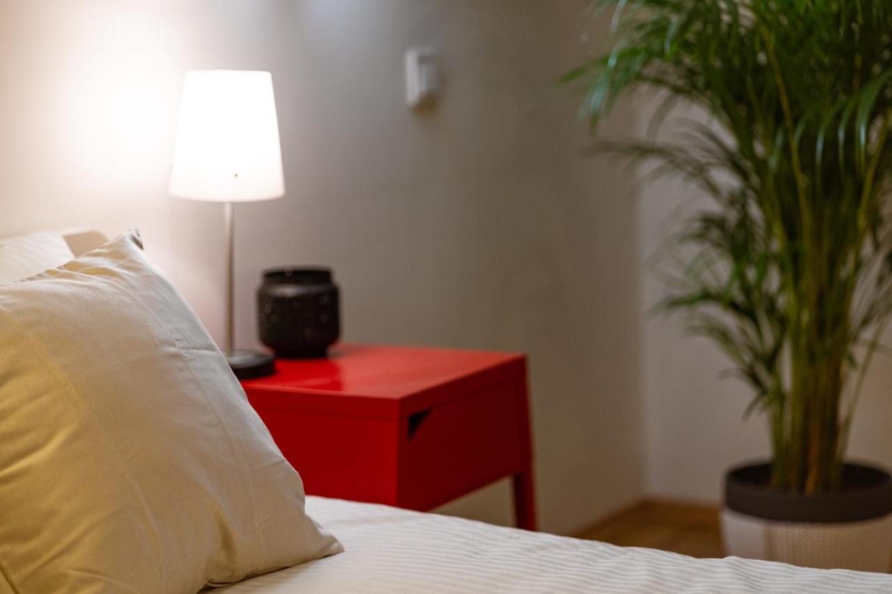 Modern Stylish Apartment @ Superb Central Location 布达佩斯 外观 照片